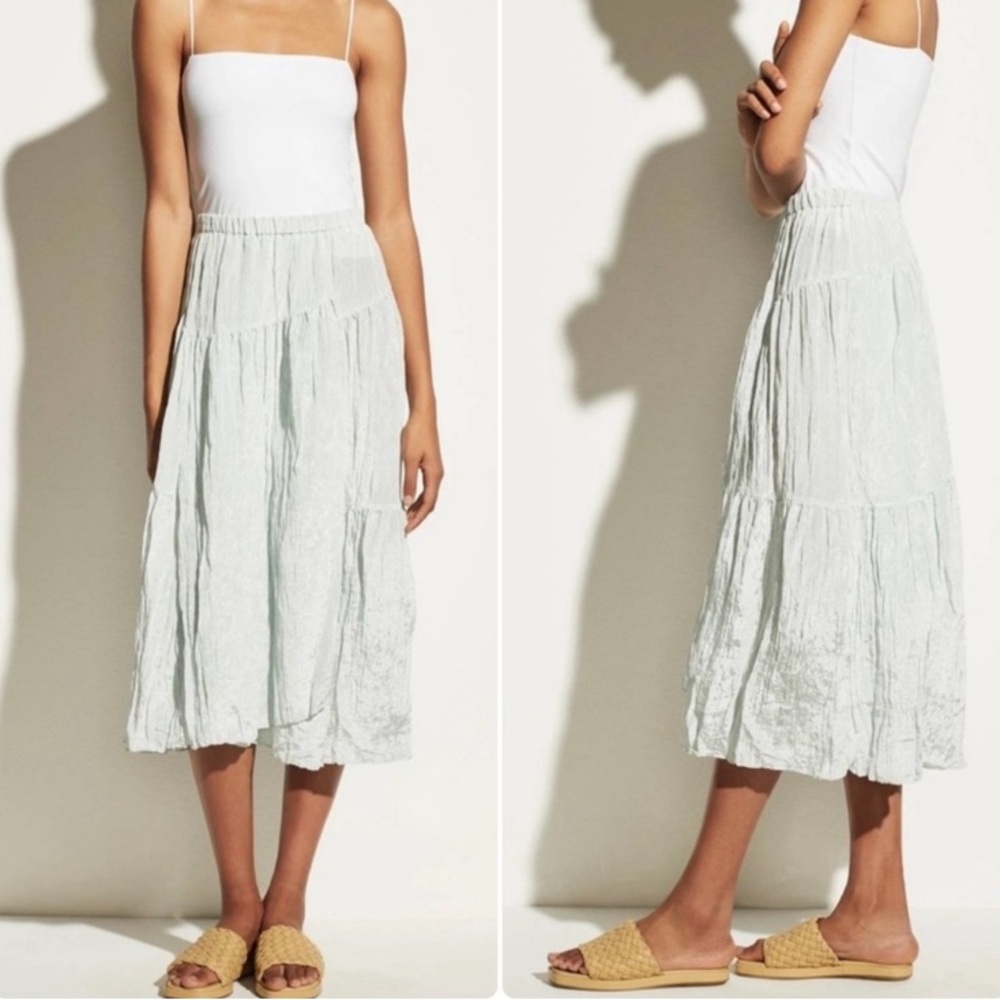NWT Vince Crinke Tiered Frosty Blue Stretch Waist MIDI Skirt Silky large